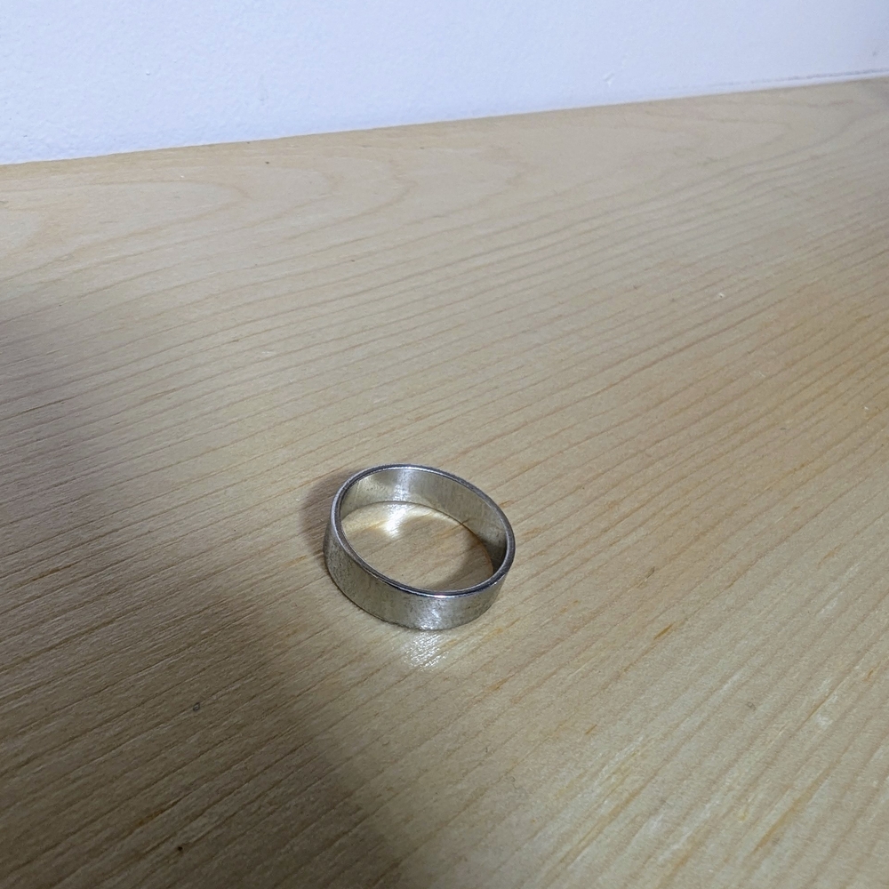Source Unknown Polished Silver Men's Ring